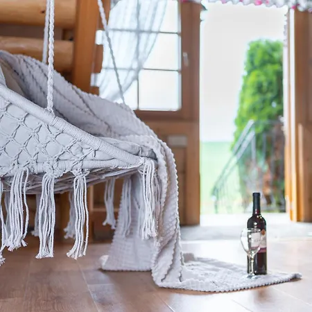 I Krupa Ciche Z Jacuzzi Alpesi faház *